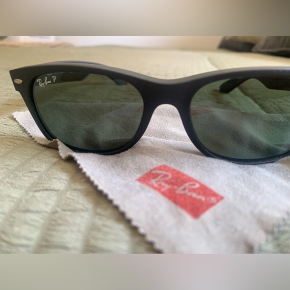 Ray-Ban Accessories - SOLD !! ORIGINAL WAYFARER CLASSIC